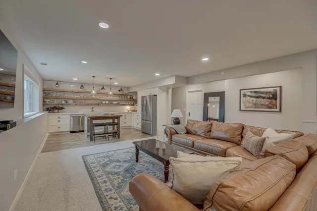 $749,900 | 4798 Prairie Trail North, Hugo, MN 55038