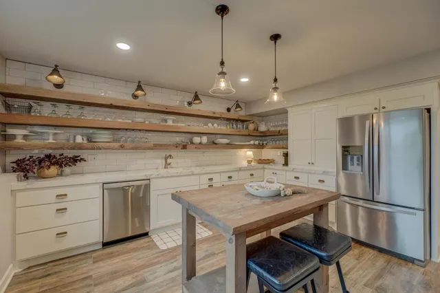 $749,900 | 4798 Prairie Trail North, Hugo, MN 55038