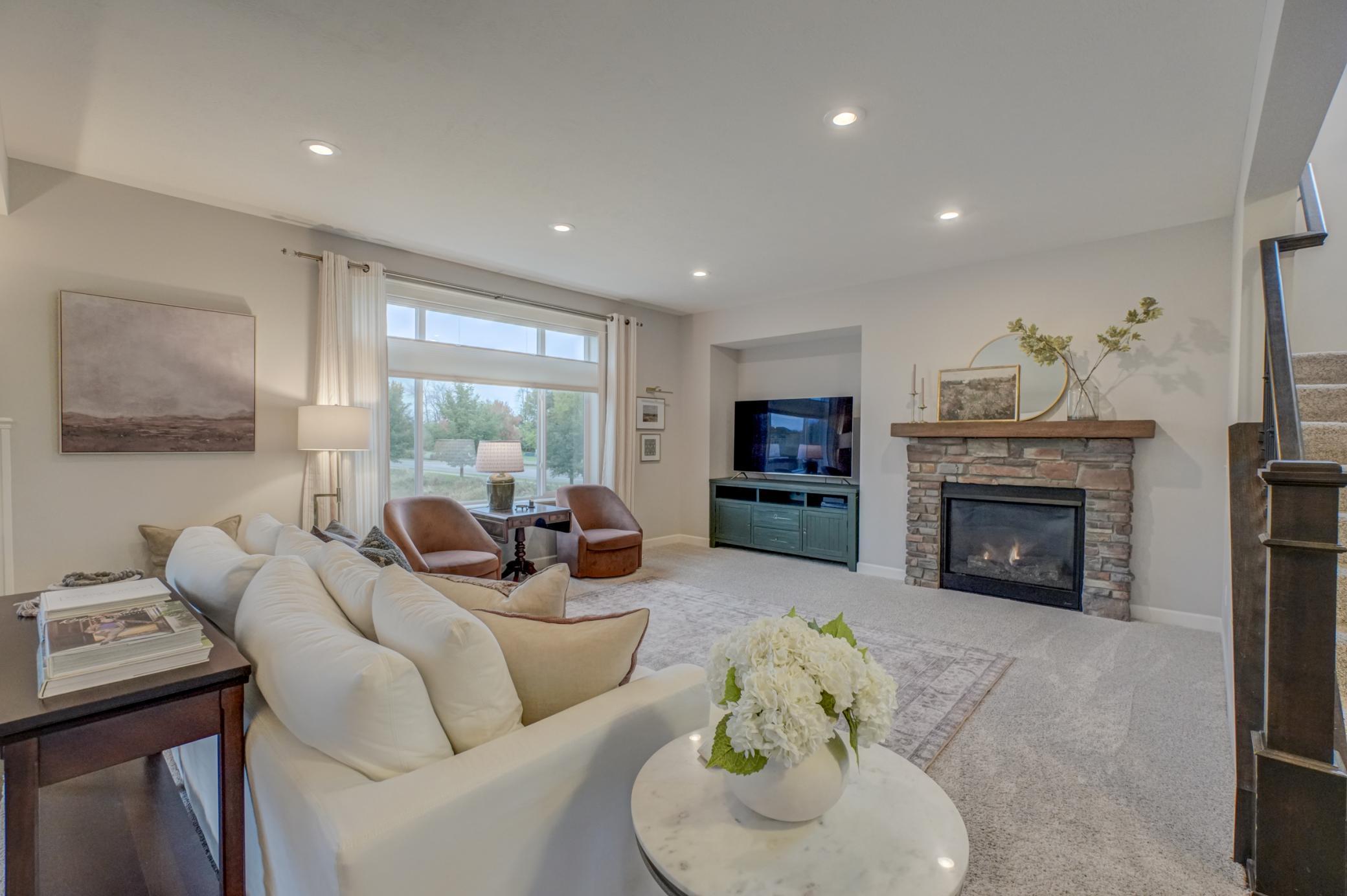 4798 Prairie Trail North Hugo, MN 55038 - Photo 5 of 50