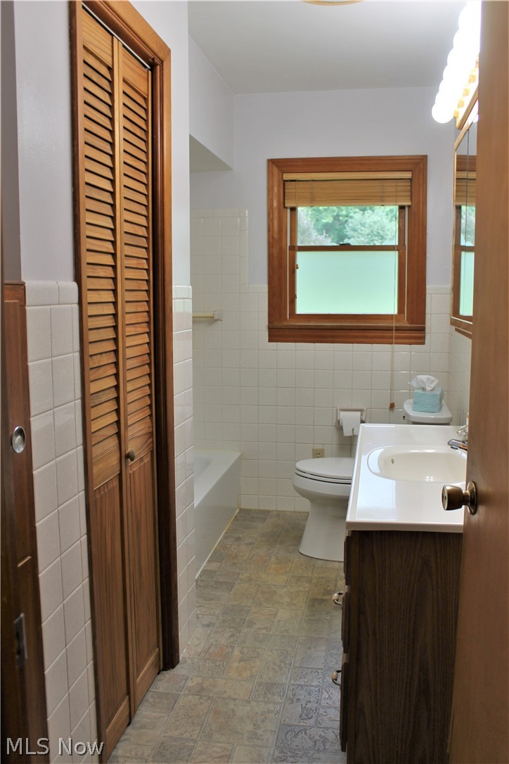 34770 Schwartz Road Avon, OH 44011 - Photo 20 of 23 Gallery Image 20