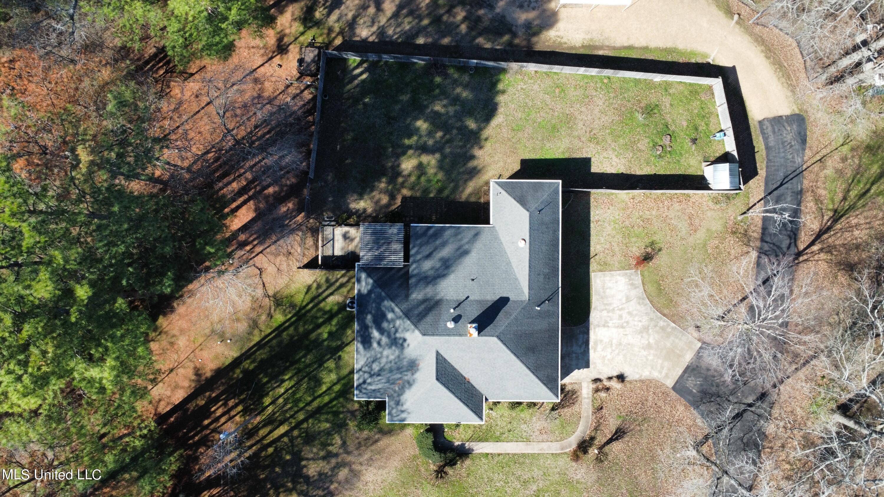 1310 Big Creek Road Raymond, MS 39154 - Photo 6 of 26 dji_fly_20240213_142322_206_170785581183