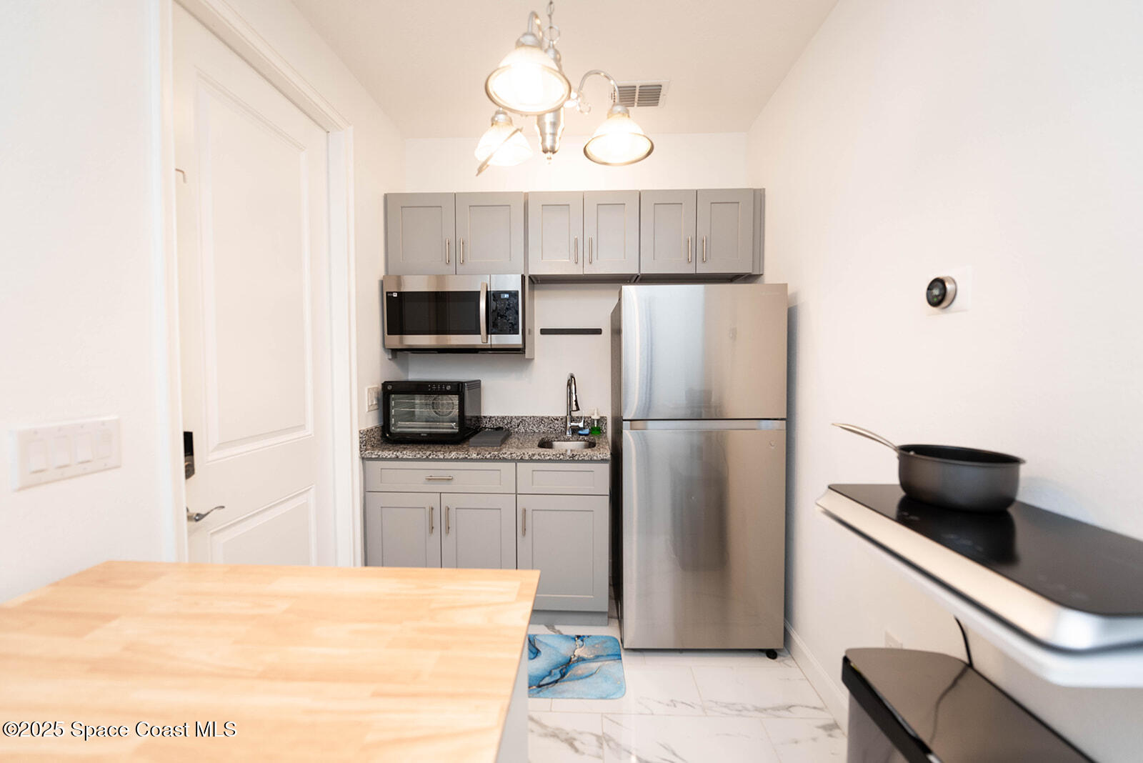 12164 Via Caselli Lane Windermere, FL 34786 - Photo 19 of 45 12164ViaCaselli-21