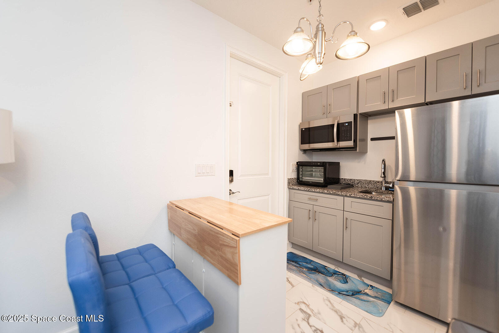 12164 Via Caselli Lane Windermere, FL 34786 - Photo 22 of 45 12164ViaCaselli-24