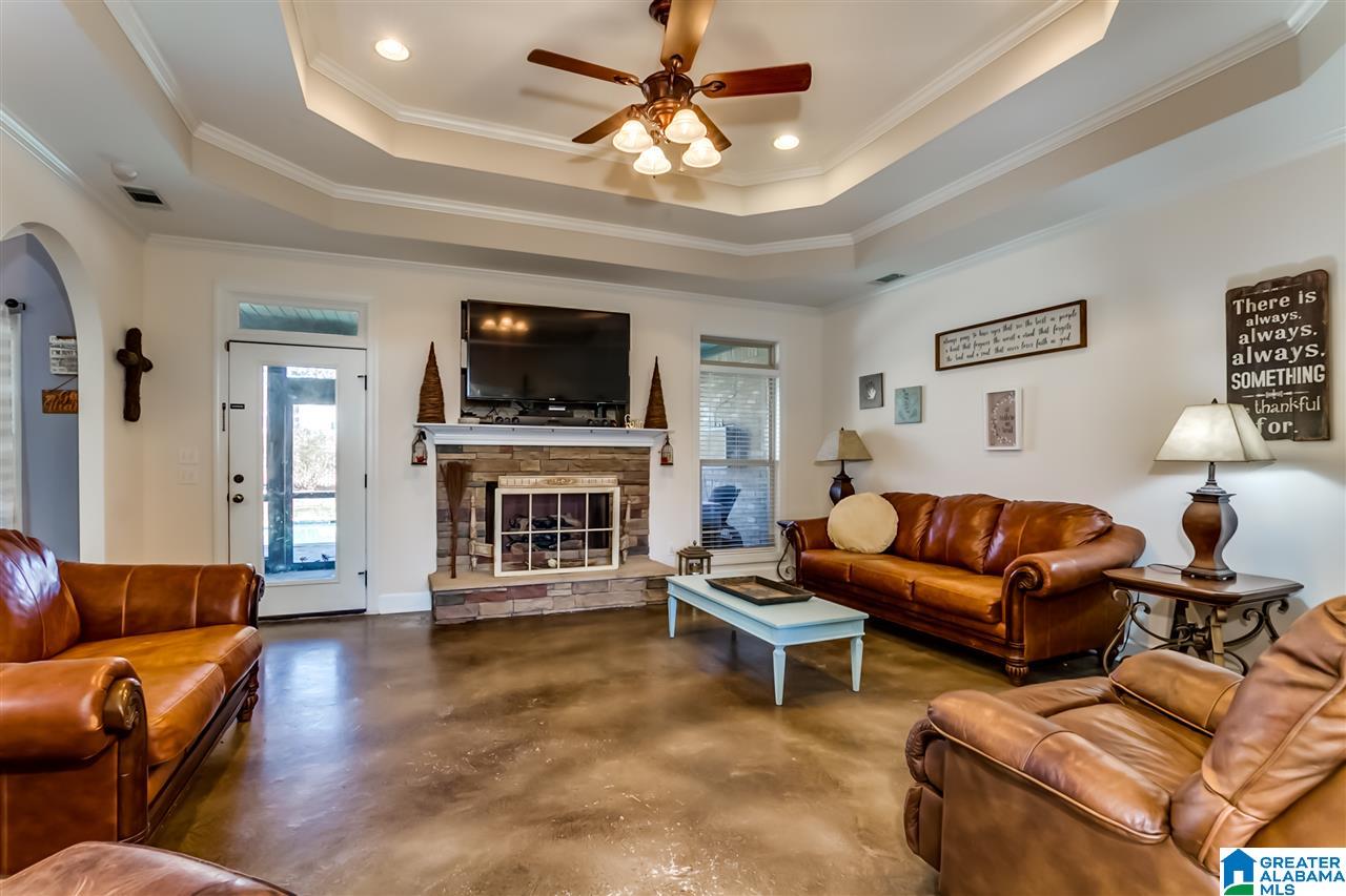 10642 Austin Loop Vance, AL 35490 - Photo 8 of 40