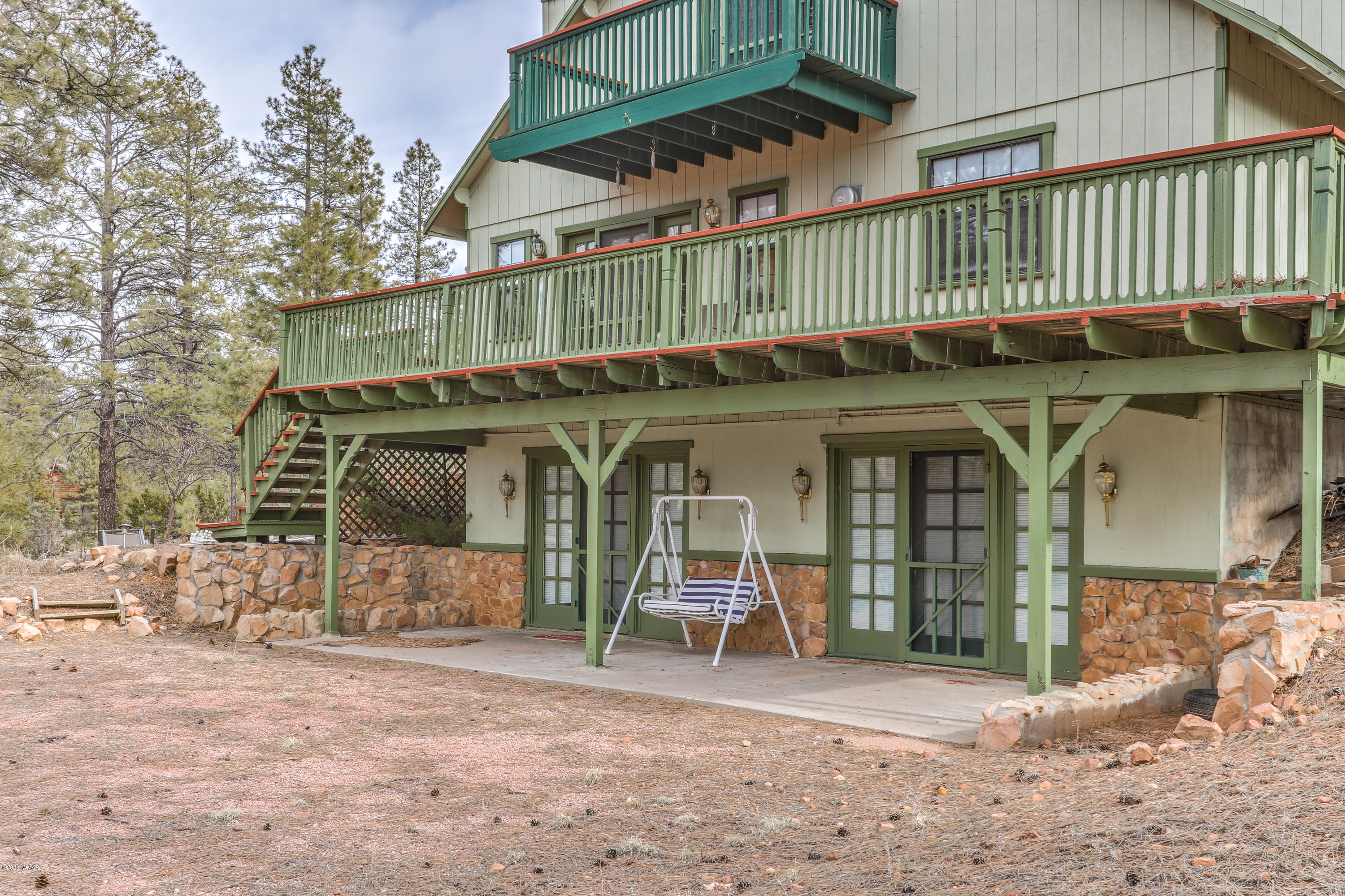 1939 Artist Draw Road Heber, AZ 85928 - Photo 29 of 40 a front view of a house with a yard