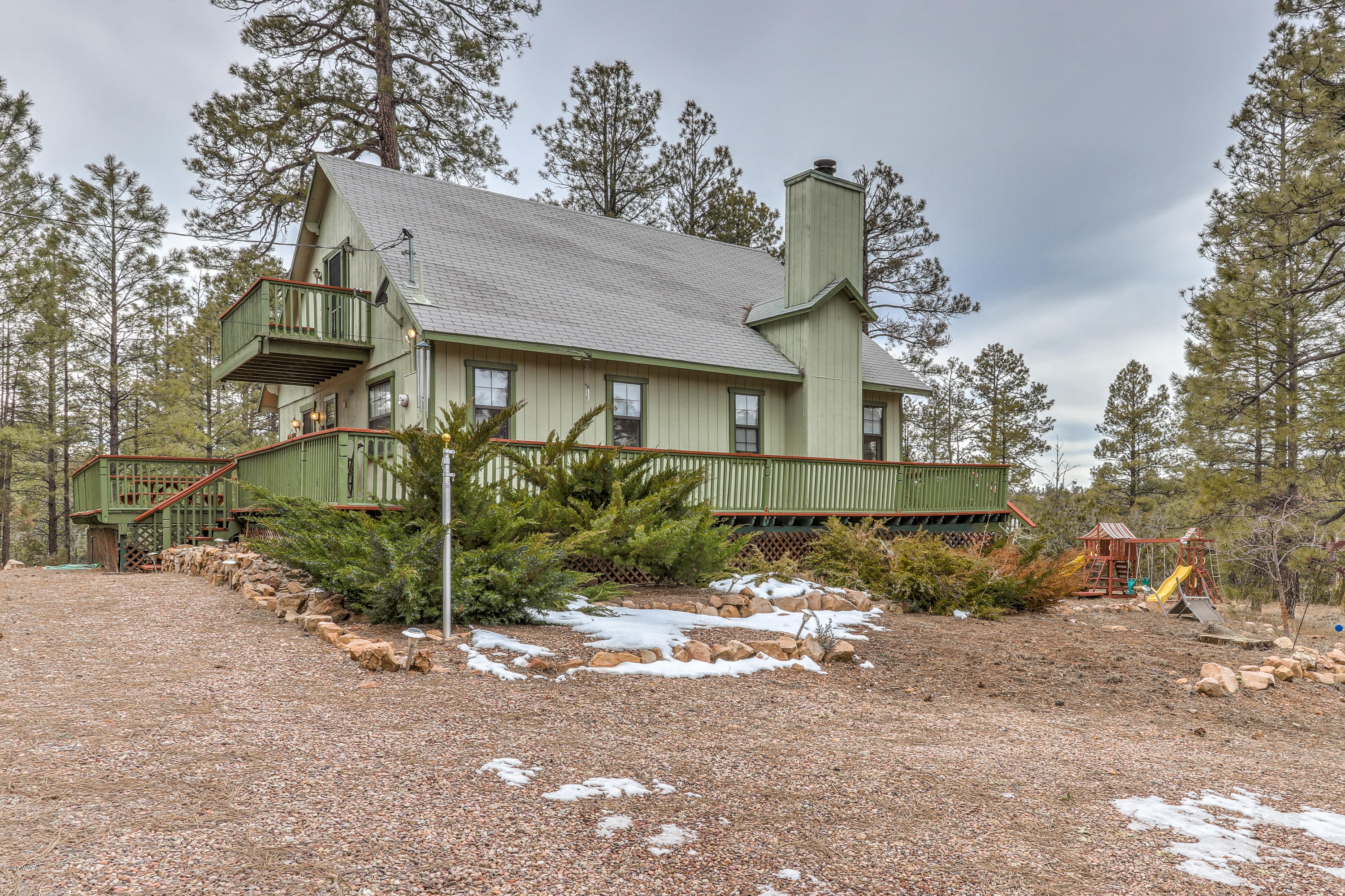 1939 Artist Draw Road Heber, AZ 85928 - Photo 3 of 40 a view of a house with a street