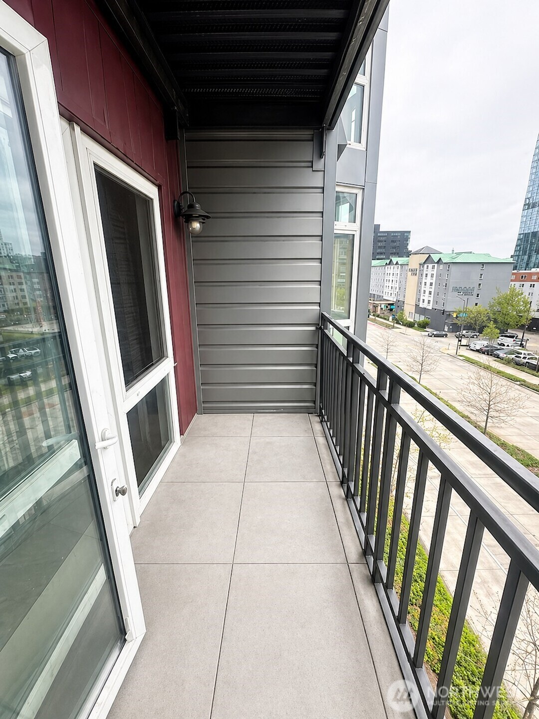 699 John Street, Unit 515 Seattle, WA 98109 - Photo 12 of 26