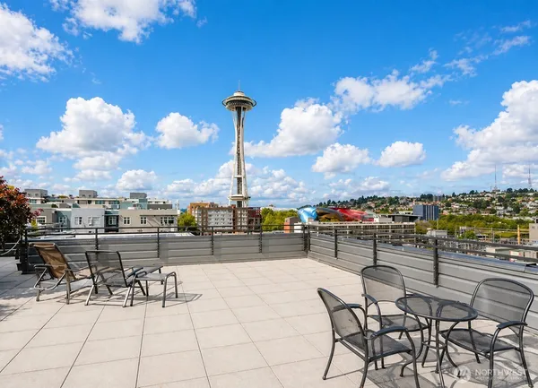 $3,195 | 699 John Street, Unit 515, Seattle, WA 98109