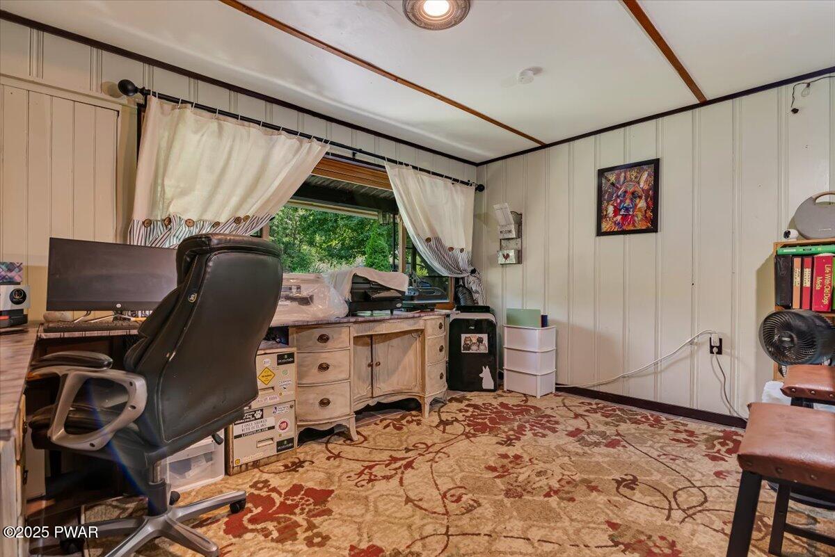 183 Hemlock Grove Road Greentown, PA 18426 - Photo 34 of 86 34-Photo Aug 14 2025- 11 44 03 AM