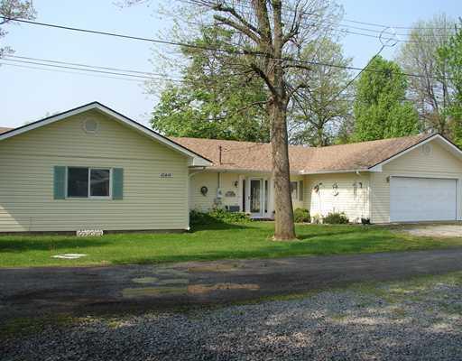 10414 C R 286 Huntsville, OH 43324 - Photo 2 of 18