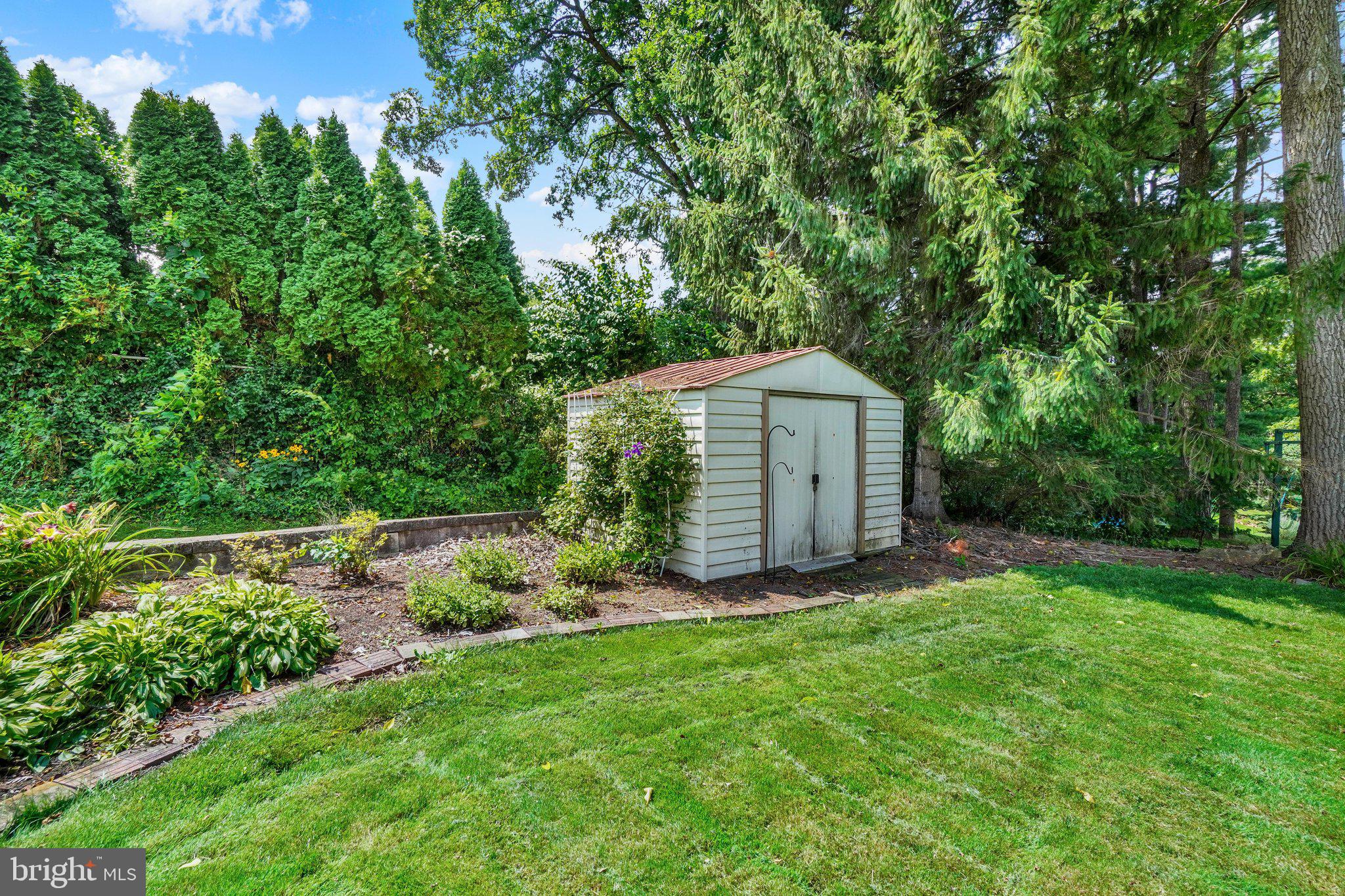 760 Pinehurst Road York, PA 17402 - Photo 29 of 39 Gallery Image 29