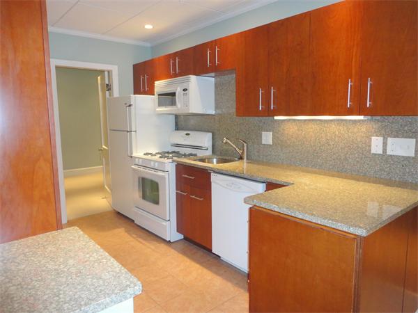 1253 Beacon Street, Unit 4BB Brookline, MA 02446 - Photo 2 of 7