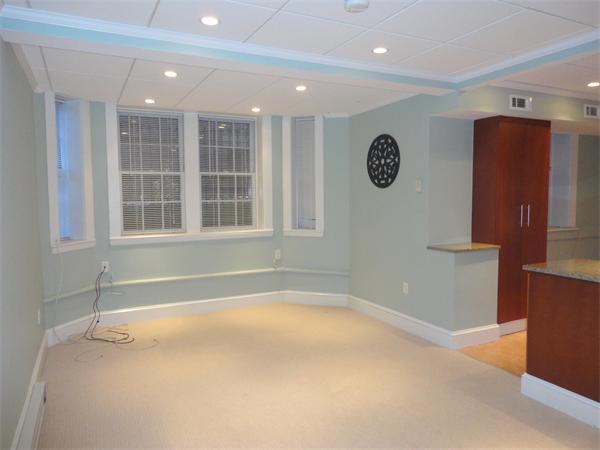 1253 Beacon Street, Unit 4BB Brookline, MA 02446 - Photo 3 of 7