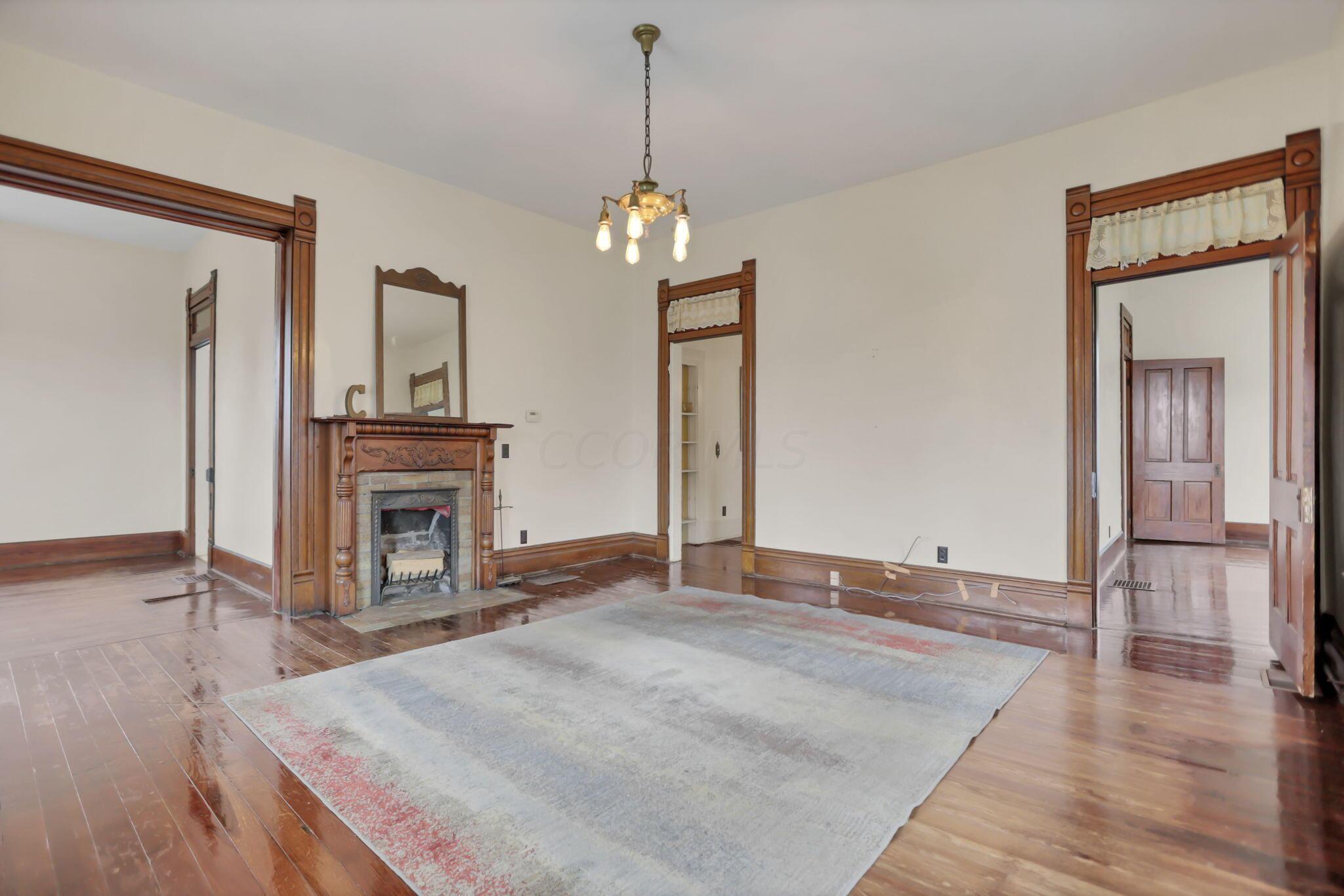 170 South Spring Street Logan, OH 43138 - Photo 15 of 44 15-web-or-mls-BS5A4117
