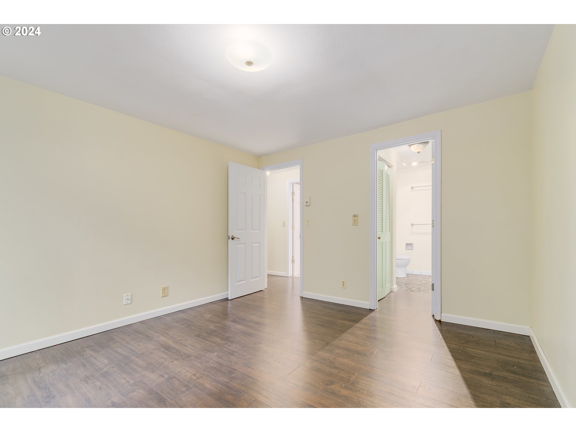210 Trailside Loop, Unit 210 Eugene, OR 97405 - Photo 18 of 26 Gallery Image 18