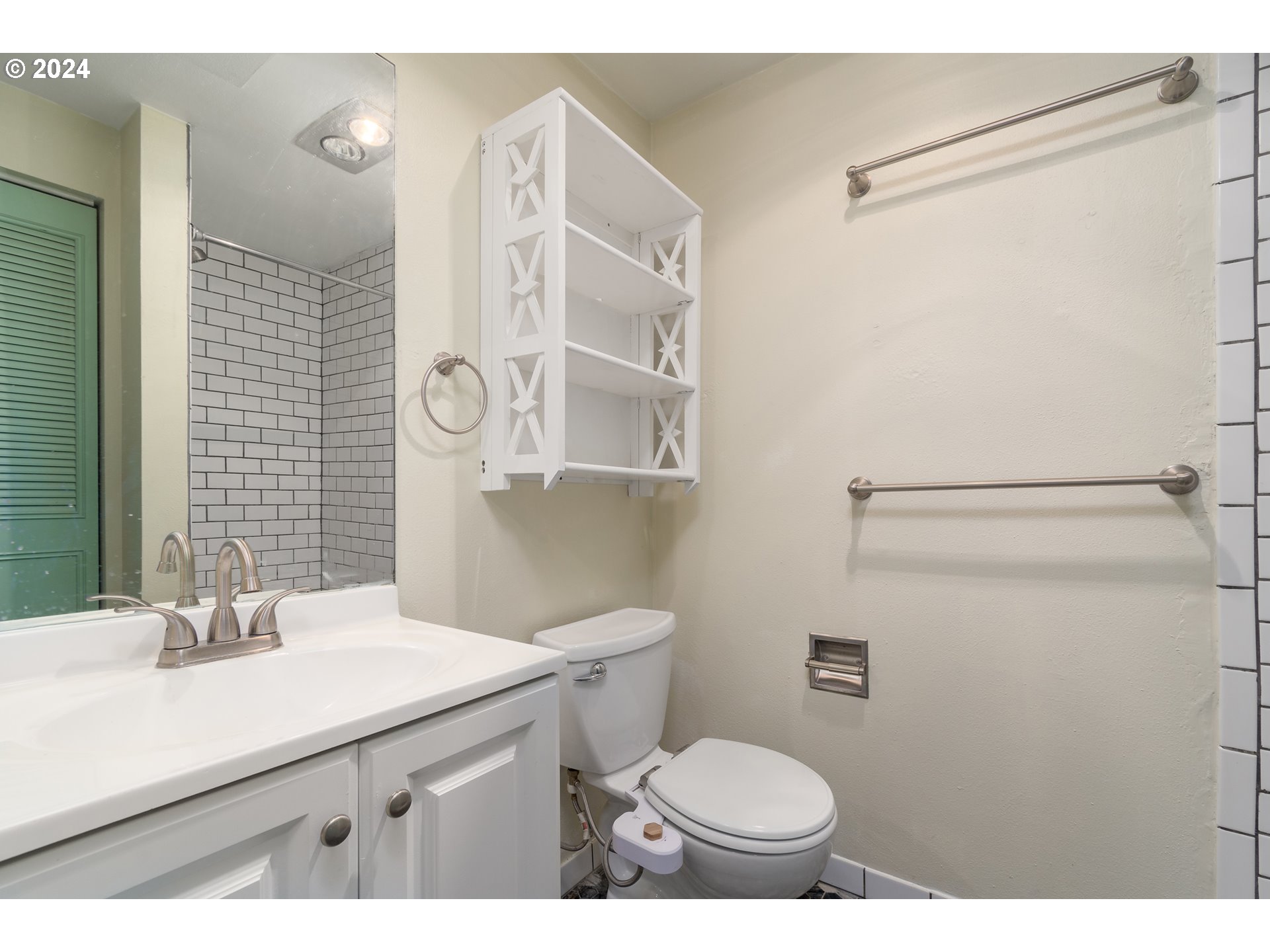 210 Trailside Loop, Unit 210 Eugene, OR 97405 - Photo 19 of 26 Gallery Image 19
