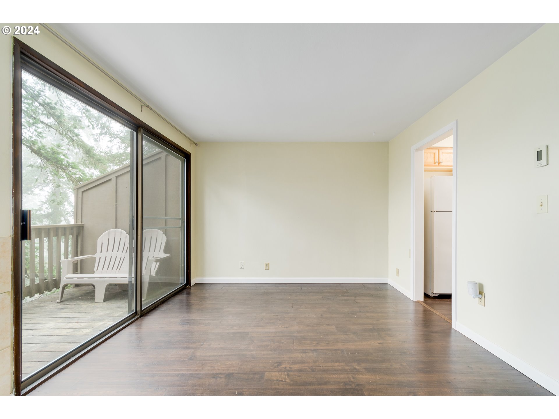 210 Trailside Loop, Unit 210 Eugene, OR 97405 - Photo 8 of 26 Gallery Image 8