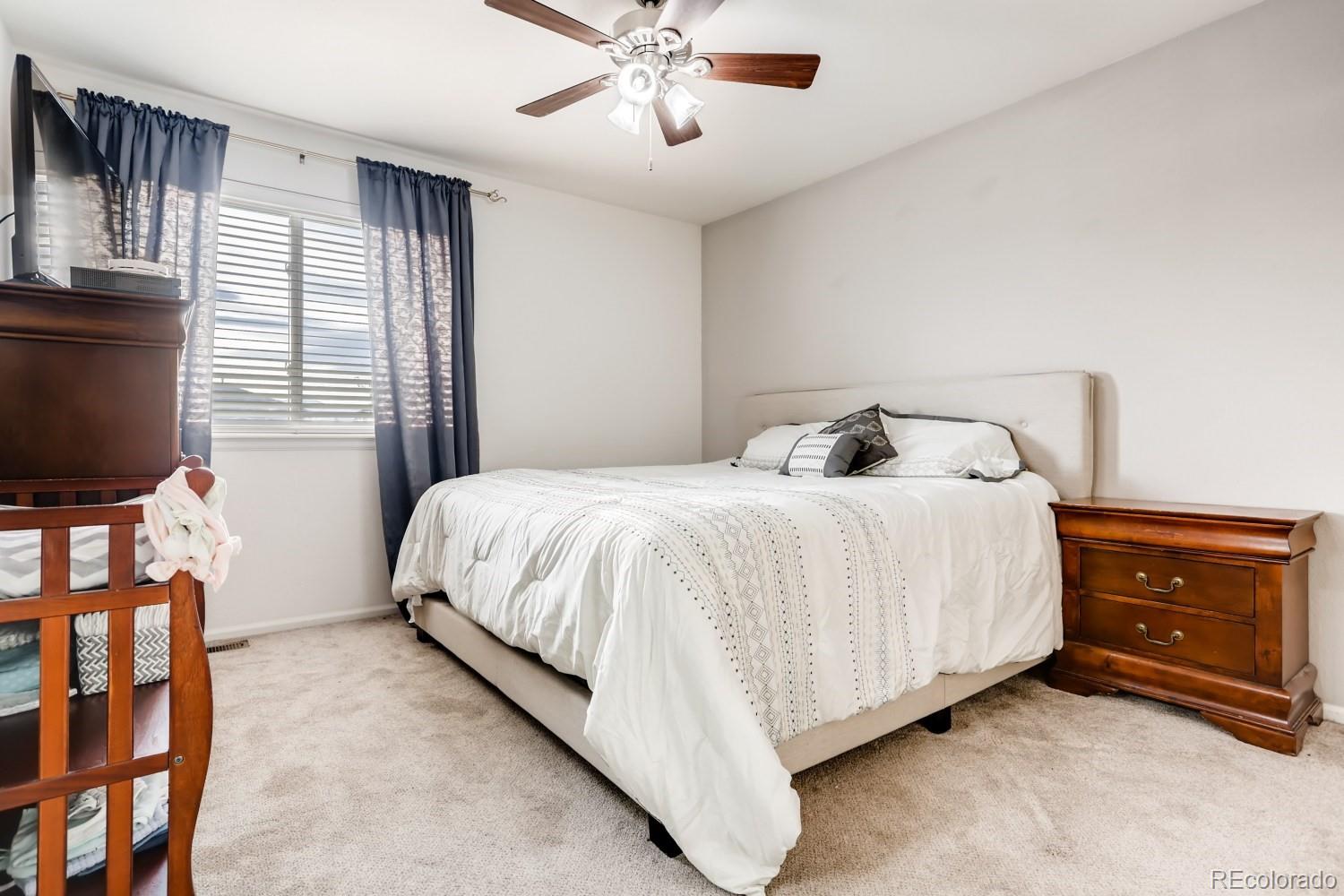 1515 Spring Water Place Highlands Ranch, CO 80129 - Photo 14 of 29