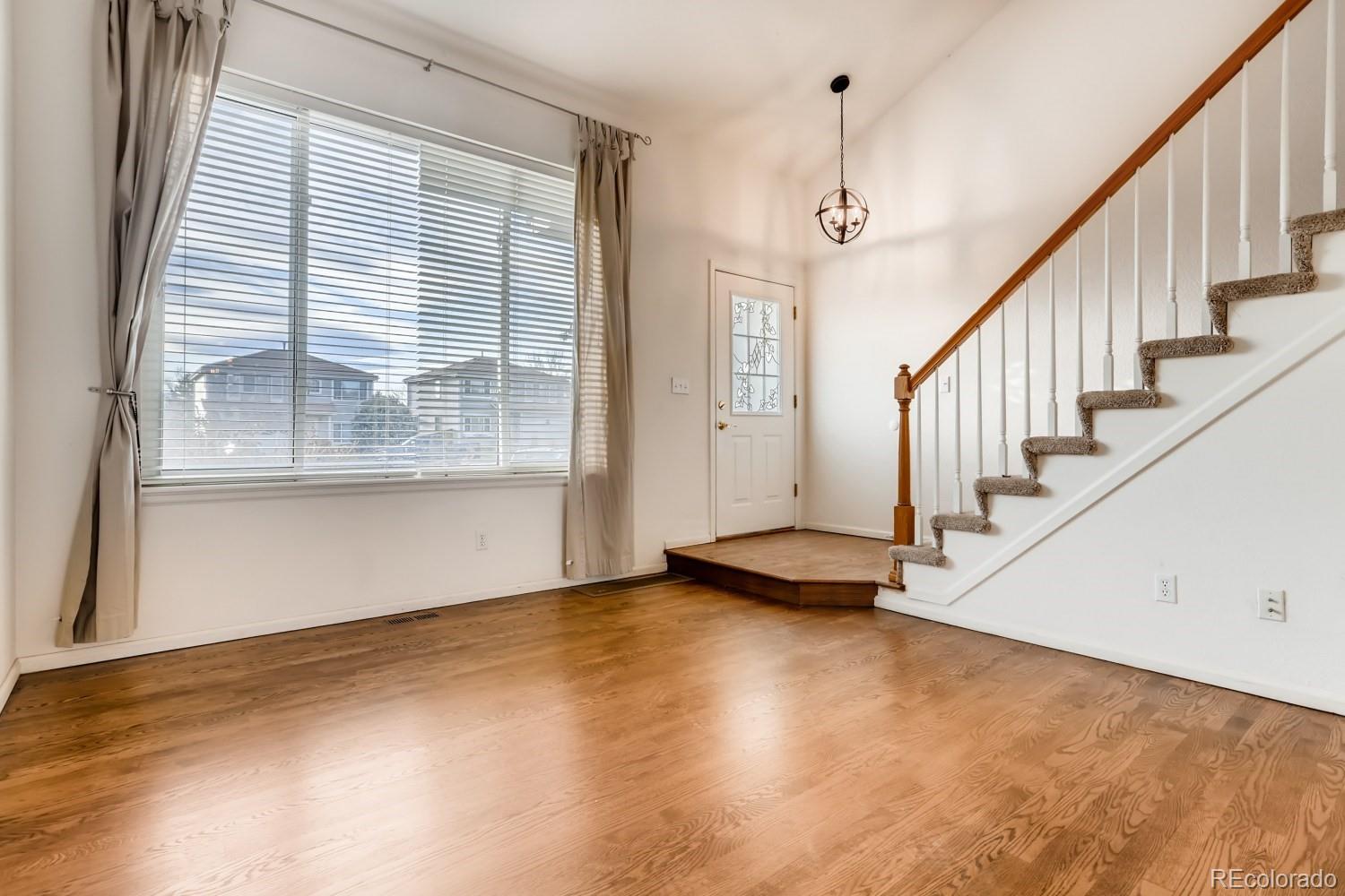 1515 Spring Water Place Highlands Ranch, CO 80129 - Photo 7 of 29