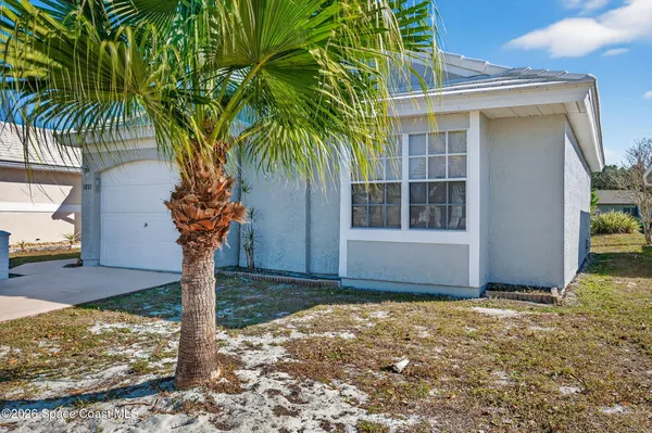 a view of front door