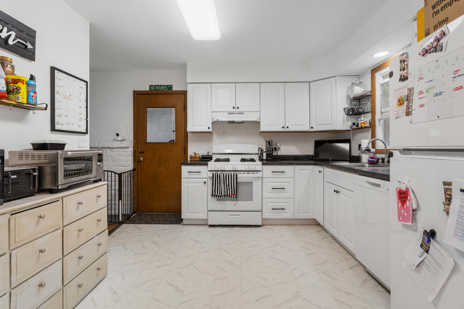 1502 Powers Lane Champaign, IL 61821 - Photo 11 of 23