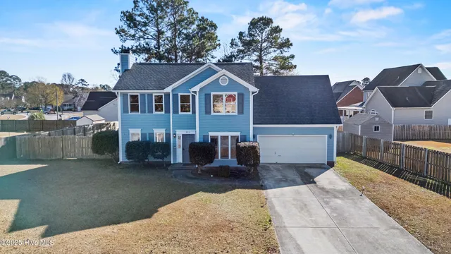 $290,000 | 203 Plantation Boulevard, Jacksonville, NC 28540