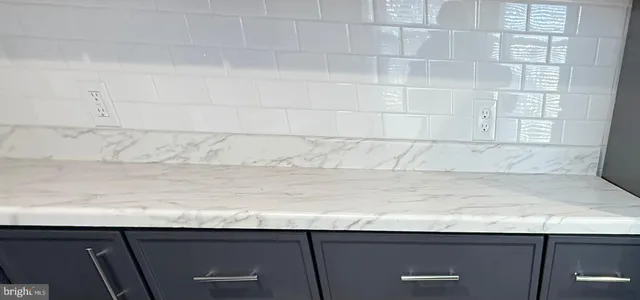 $1,400 | 4937 Walnut Street, Philadelphia, PA 19139