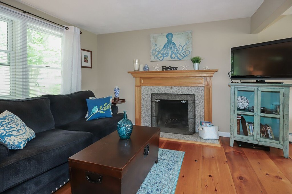 165 Thatcher Road, Unit A Rockport, MA 01966 - Photo 8 of 26 Gallery Image 8
