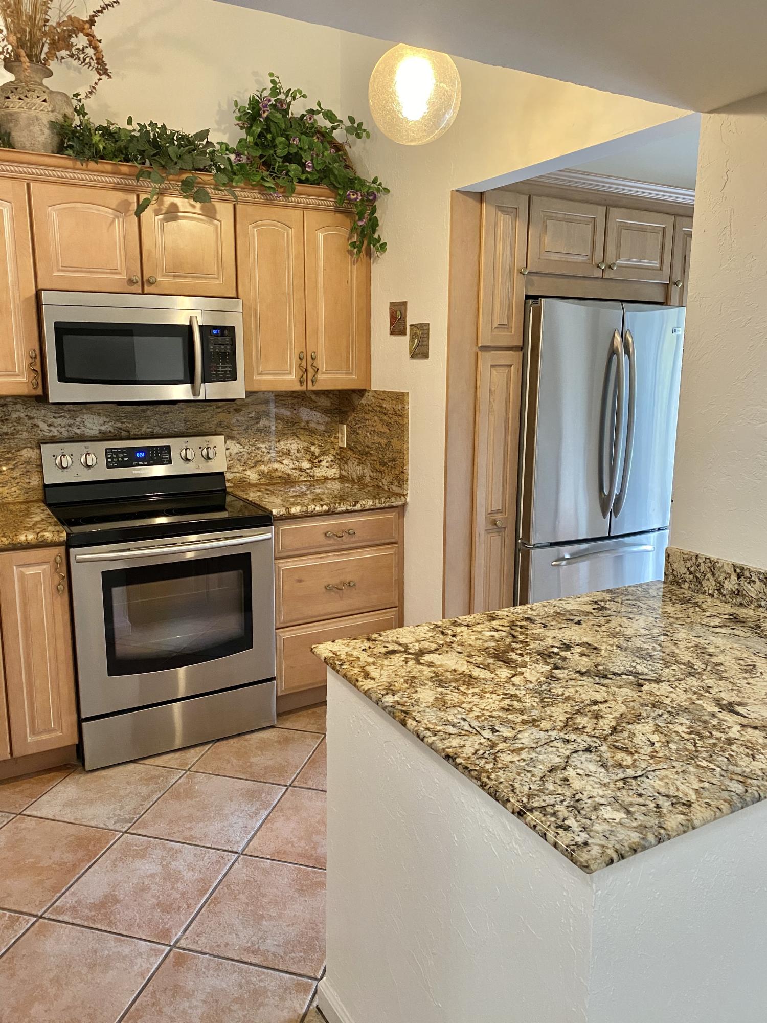 6642 Thornhill Court Boca Raton, FL 33433 - Photo 2 of 30 IMG_1074
