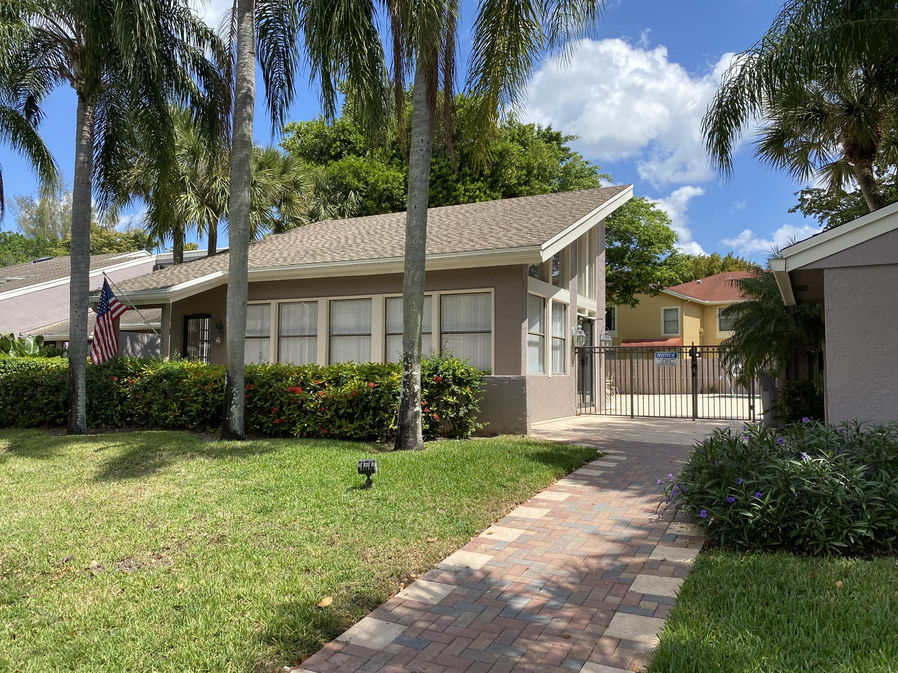 6642 Thornhill Court Boca Raton, FL 33433 - Photo 29 of 30 CLUB HOUSE