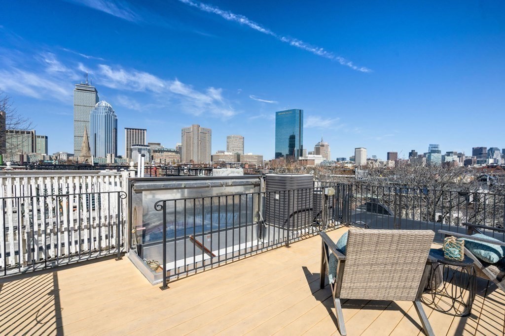 4 Rutland Square Boston, MA 02118 - Photo 19 of 41