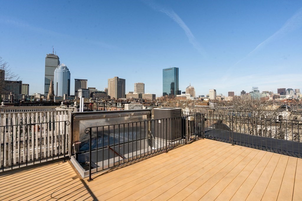 4 Rutland Square Boston, MA 02118 - Photo 20 of 41