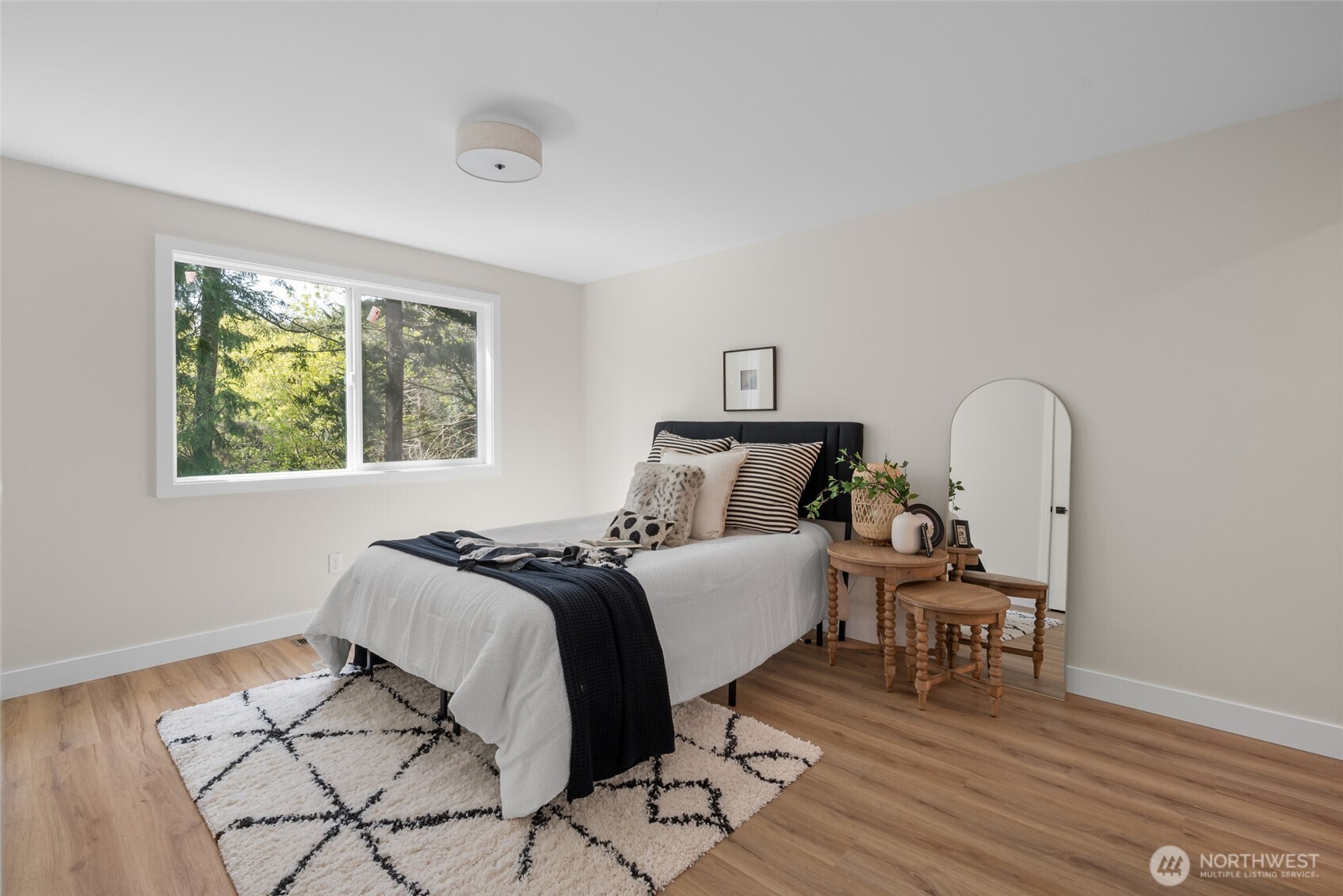 13294 Thompson Road Anacortes, WA 98221 - Photo 19 of 40 Gallery Image 19
