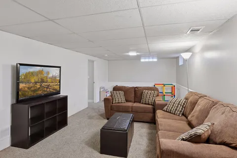 $475,000 | 1615 Garland Lane North, Plymouth, MN 55447