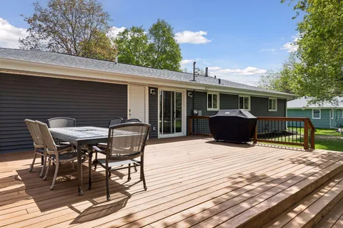 $475,000 | 1615 Garland Lane North, Plymouth, MN 55447