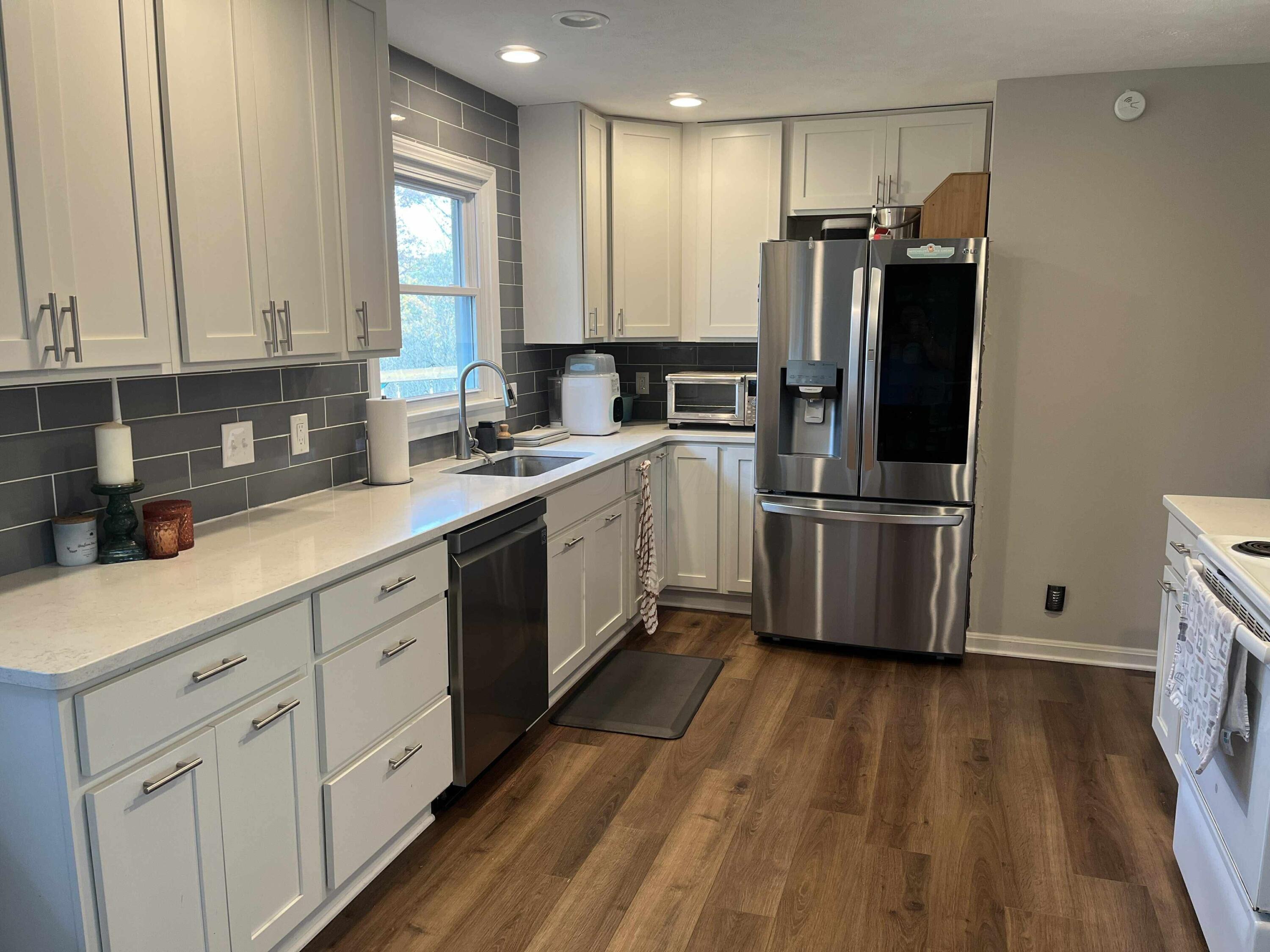 51232 North Ridge Road Vermilion, OH 44089 - Photo 8 of 33 Kitchen 4