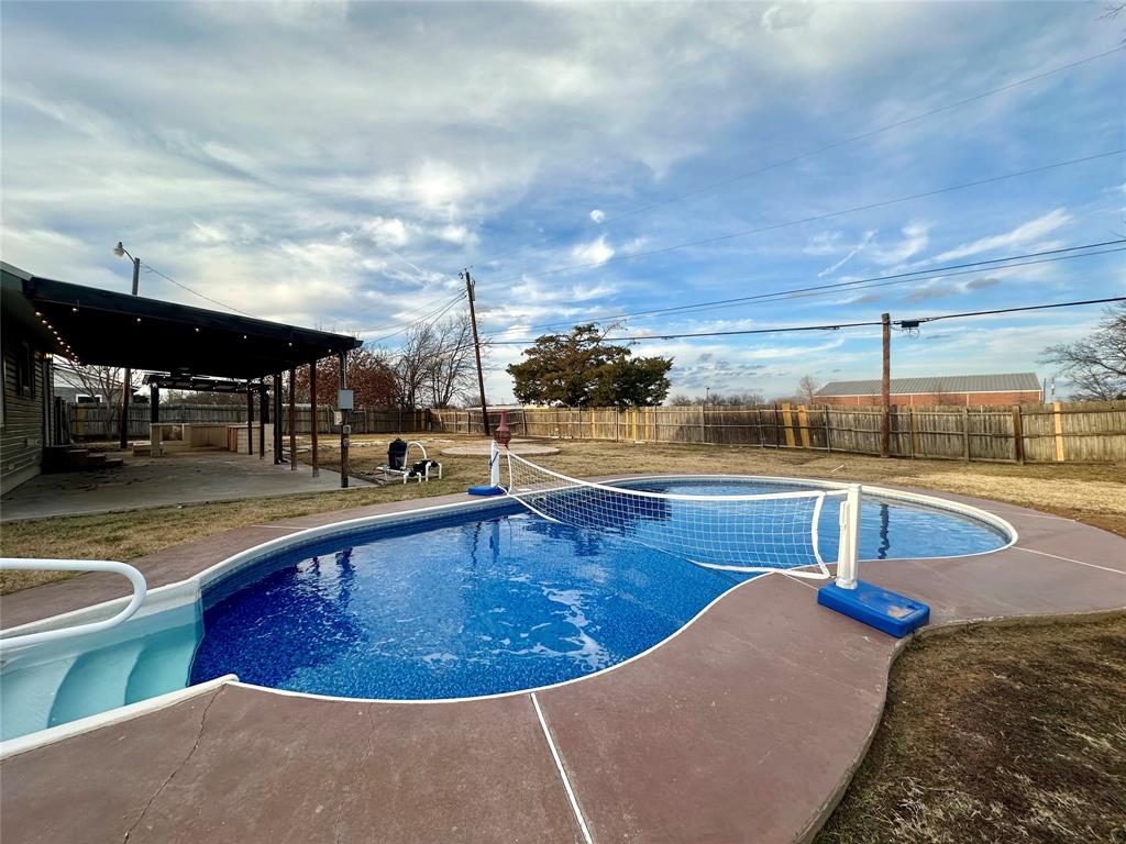2734 Mildred Street Waco, TX 76706 - Photo 26 of 32 Pool featuring a patio and a fenced backyard