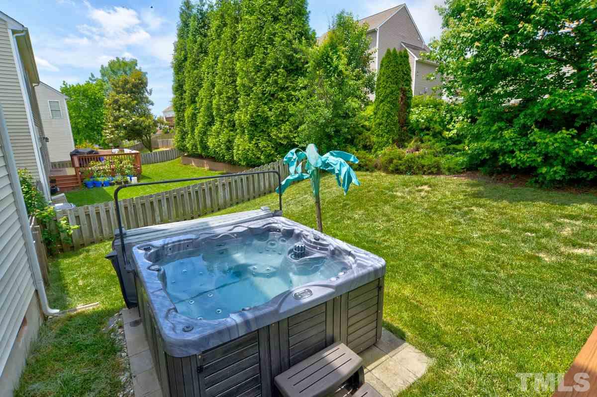 2367 Spruce Shadows Lane Raleigh, NC 27614 - Photo 3 of 28 Gallery Image 3