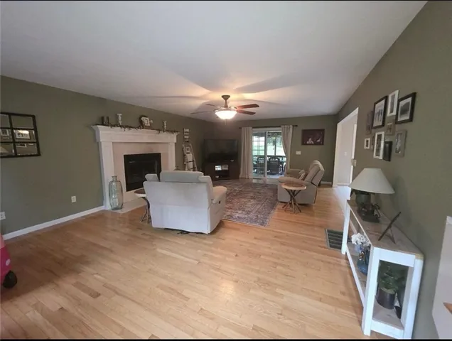 $720,000 | 131 East Killingly Road, Foster, RI 02825