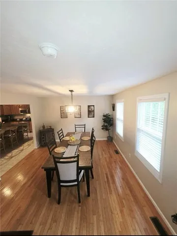 $720,000 | 131 East Killingly Road, Foster, RI 02825