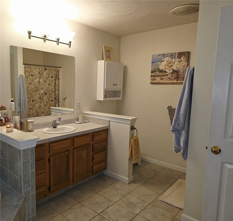 131 East Killingly Road Foster, RI 02825 - Photo 27 of 31