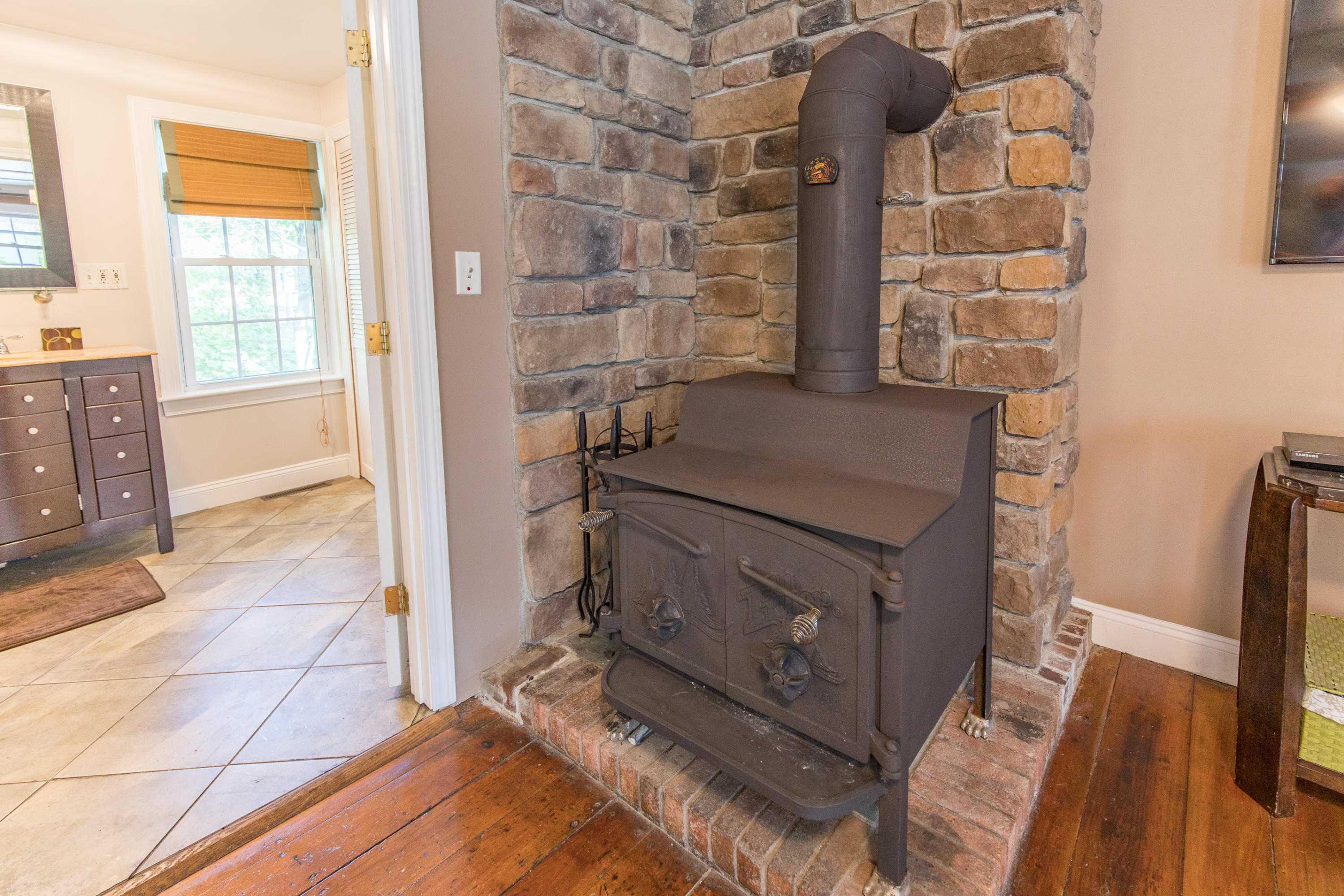 85 Pleasant Street Springvale, ME 04083 - Photo 15 of 72 85 Pleasant Street Springvale-11