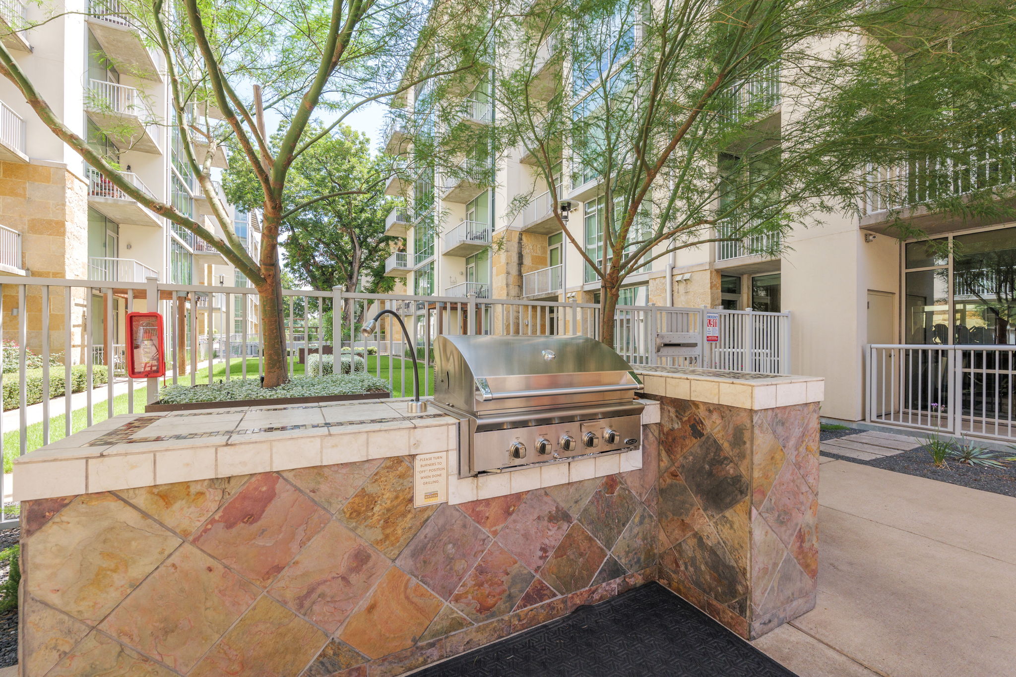 1600 Barton Springs Road, Unit 5508 Austin, TX 78704 - Photo 31 of 40