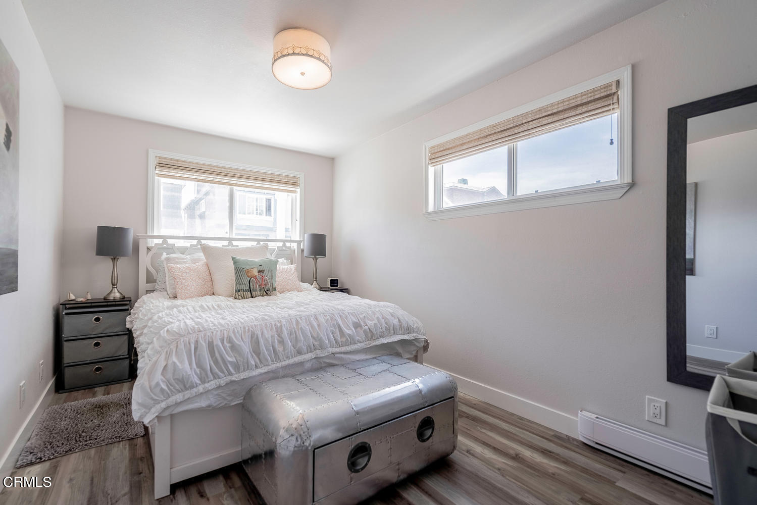 3534 Ocean Drive Oxnard, CA 93035 - Photo 23 of 47 a bedroom with a bed and a window