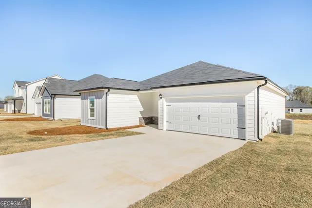 $269,900 | 104 Monroe Court, Byron, GA 31008