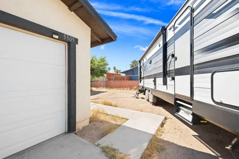 $299,900 | 5509 Mariposa Avenue, Twentynine Palms, CA 92277