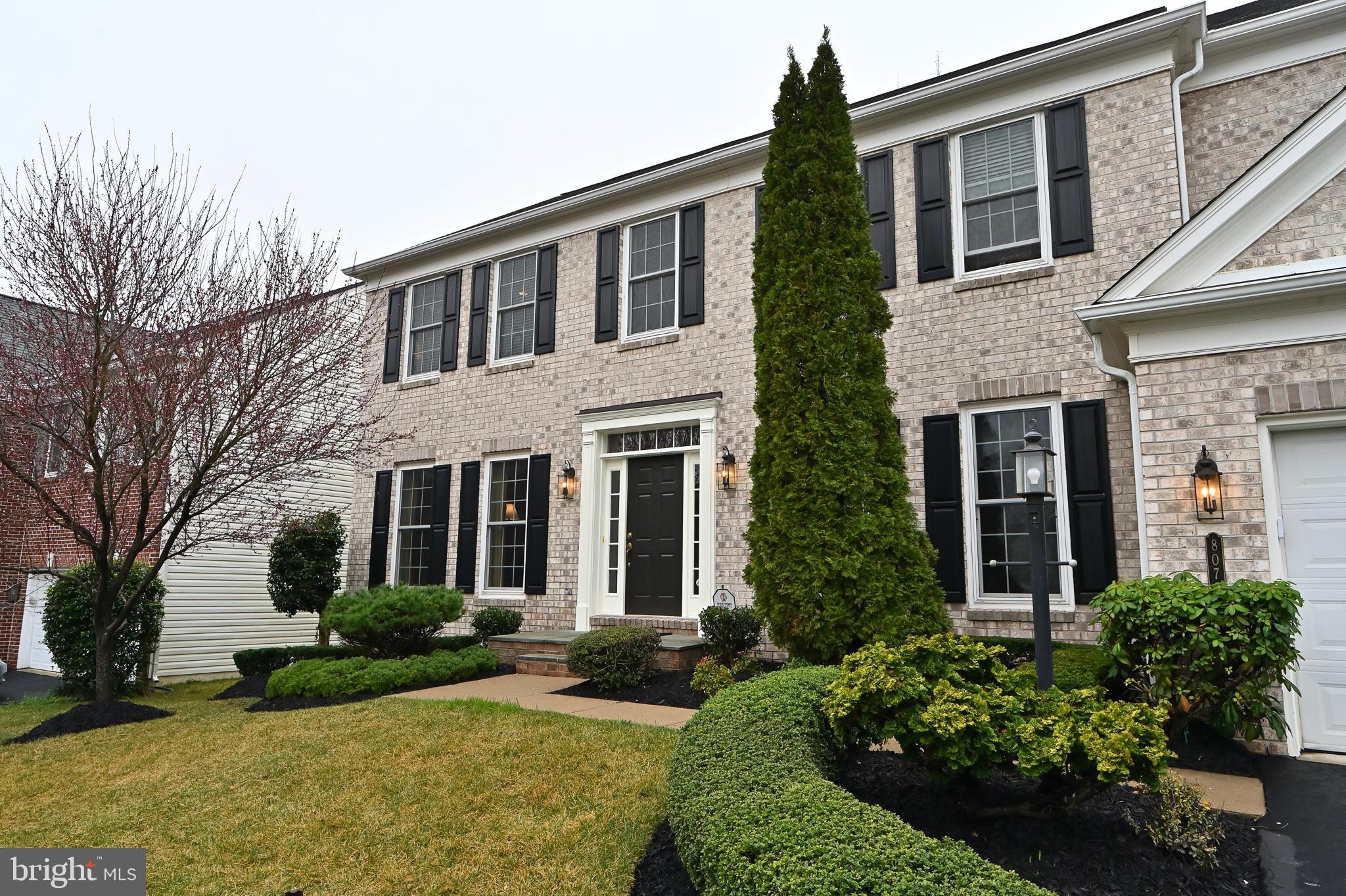 8075 Paper Birch Drive Lorton, VA 22079 - Photo 2 of 69