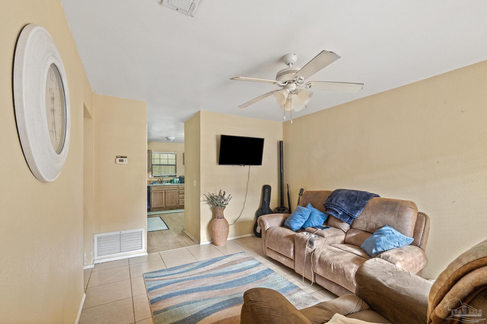 6836 Fast Gun Lane Milton, FL 32570 - Photo 2 of 34