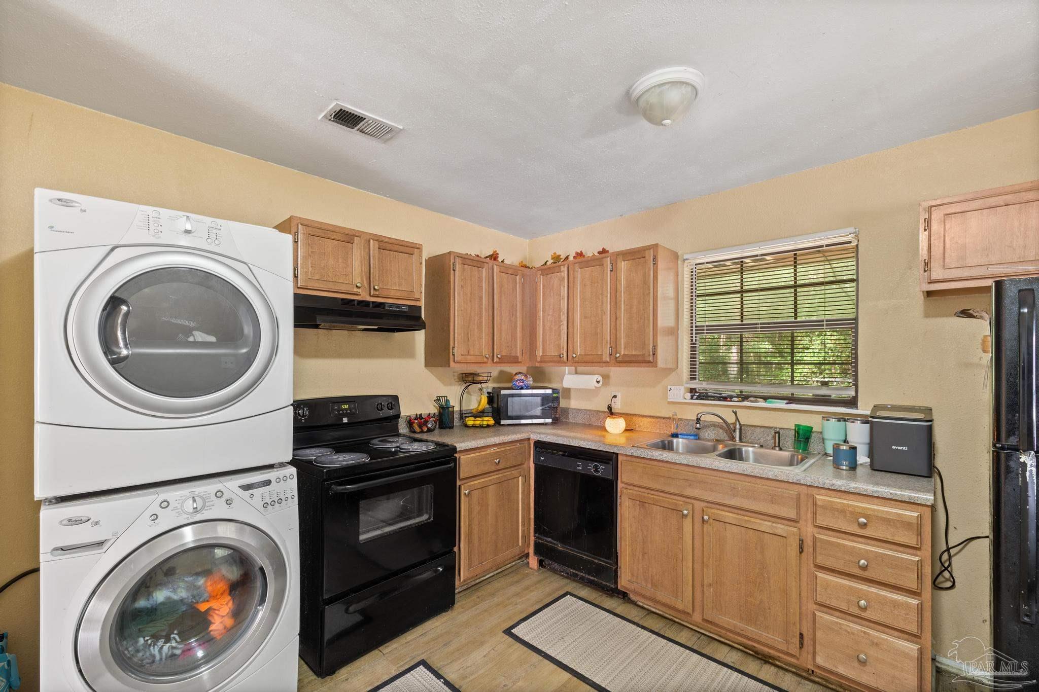 6836 Fast Gun Lane Milton, FL 32570 - Photo 6 of 34