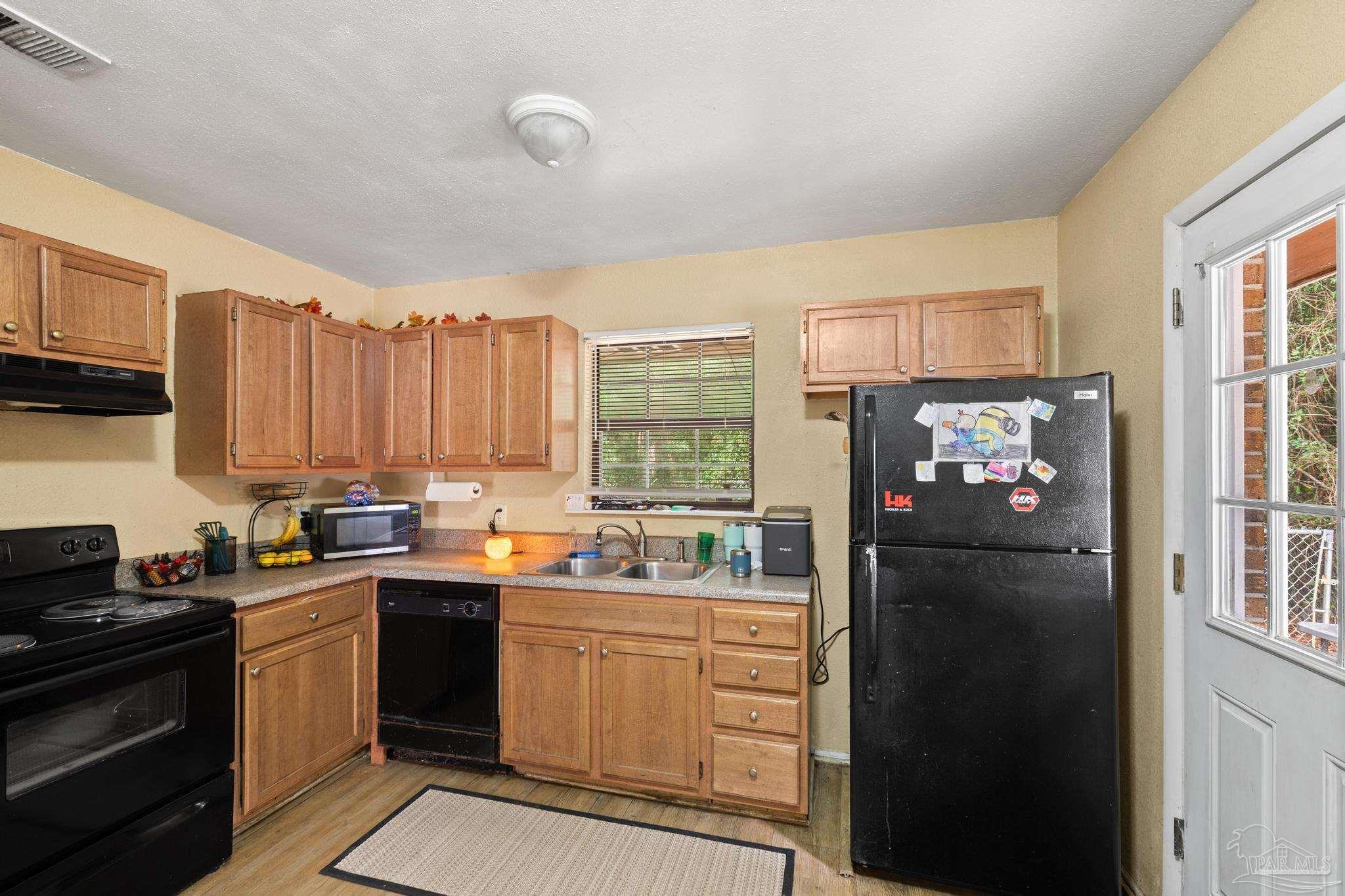 6836 Fast Gun Lane Milton, FL 32570 - Photo 7 of 34